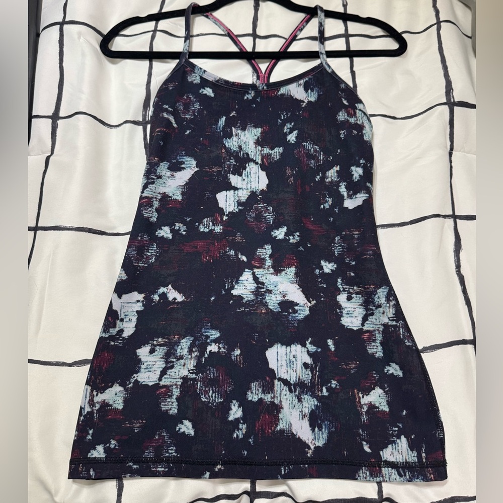 lululemon tank - Picture 1 of 10